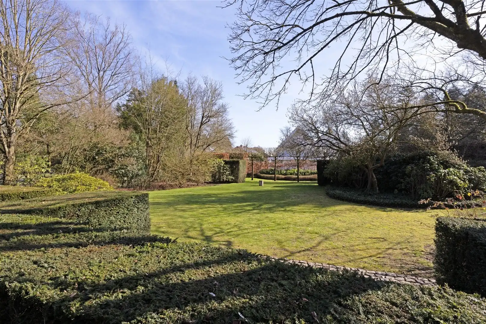 Tijdloze villa op goed bereikbare locatie foto 25