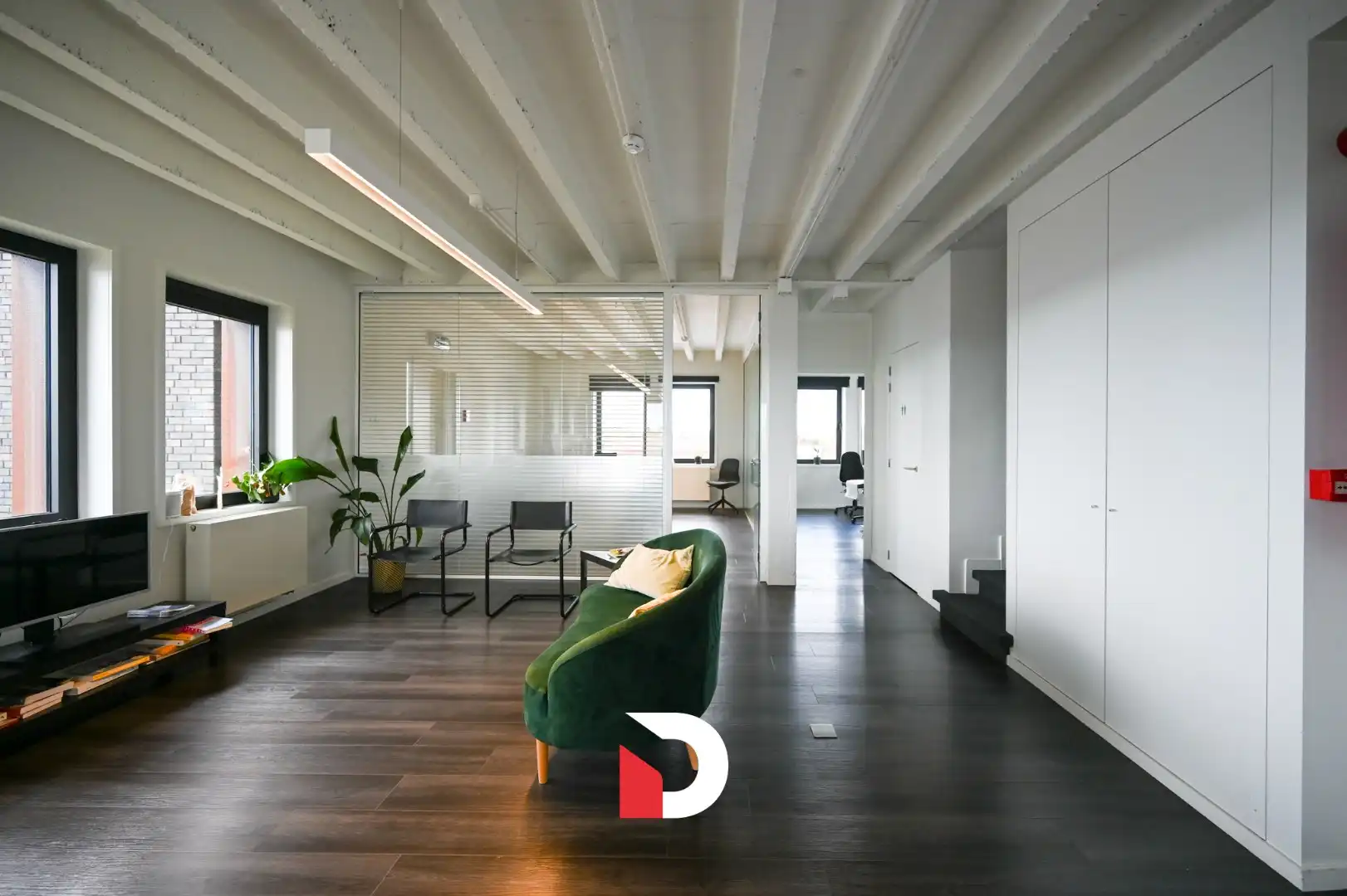 Instapklare (nieuwbouw)kantoorruimte (326m²) op zichtlocatie te Brugge foto 3