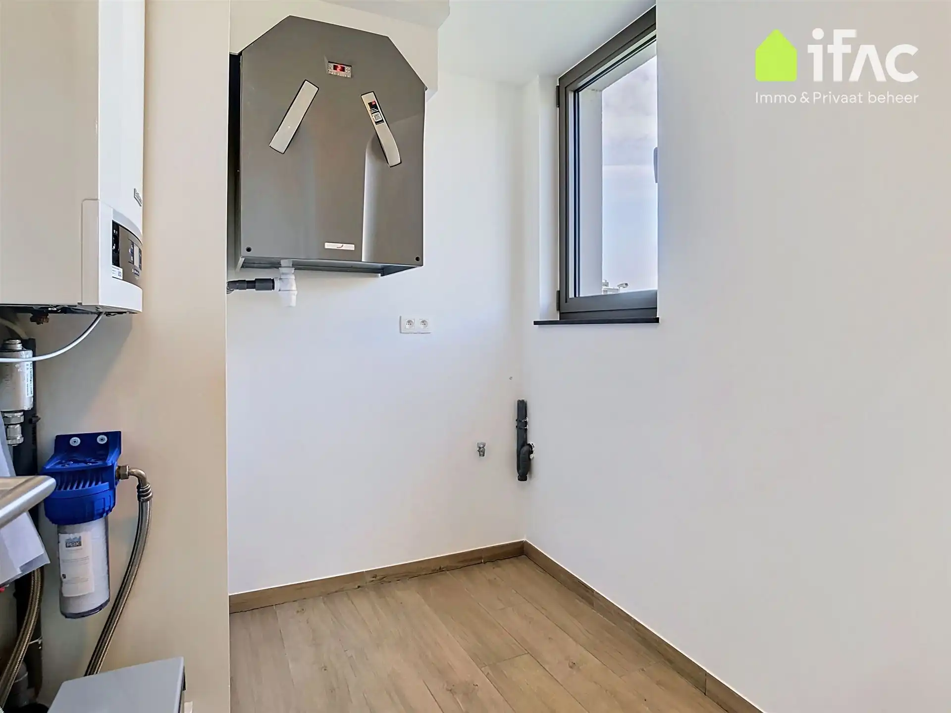 Modern appartement met prachtig terras en dubbele garagebox foto 12