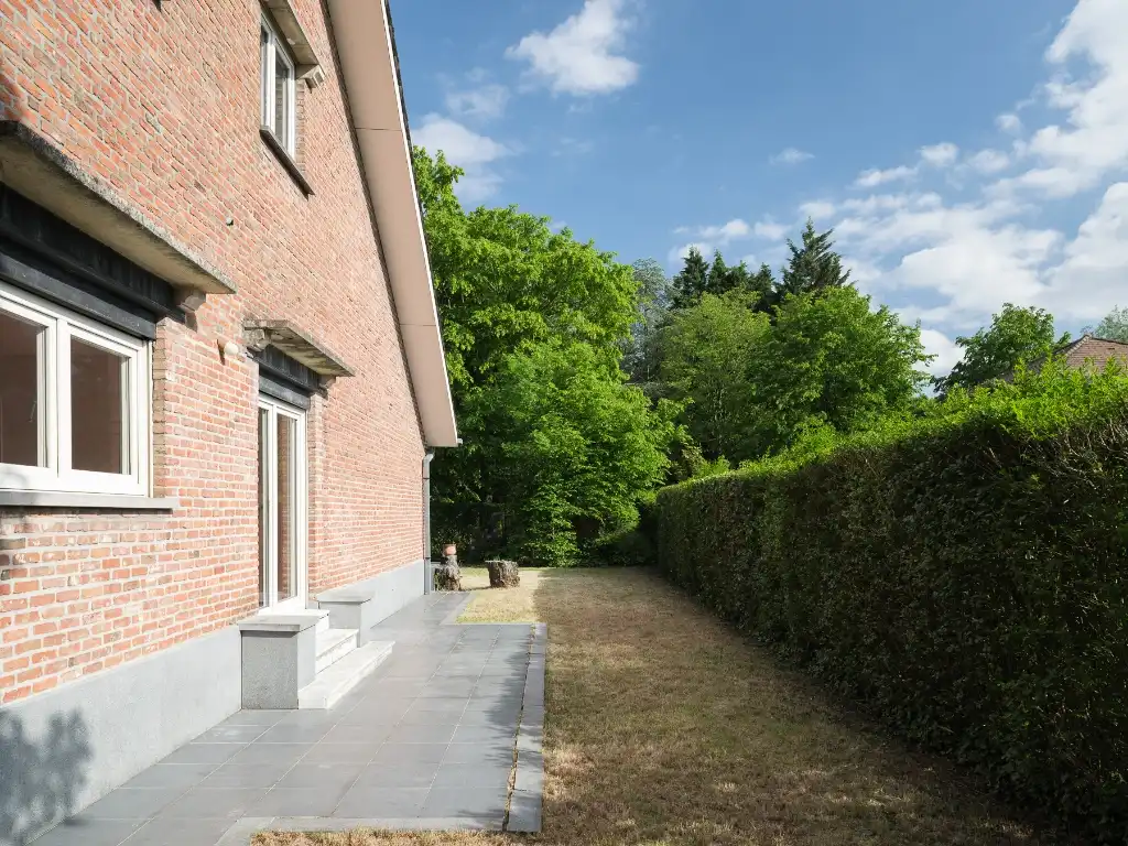 Karaktervolle villa op gegeerde ligging te Sint-denijs westrem foto 14