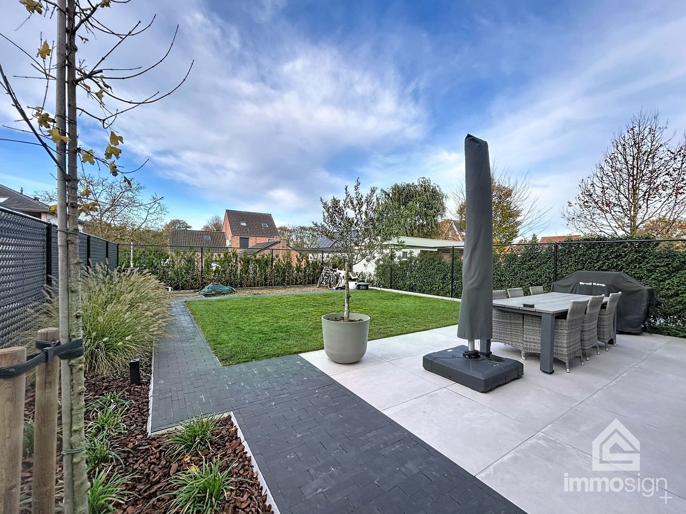 Instapklare, moderne gezinswoning in jonge, rustige buurt te Peer voorzien van tal van troeven foto 25