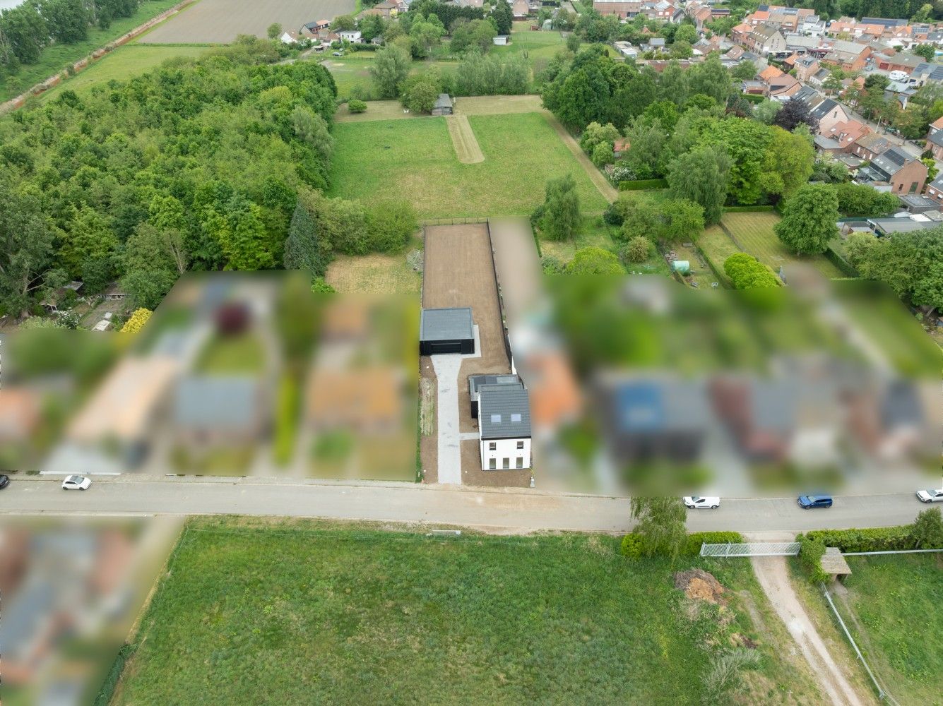 Prachtig gerenoveerde, vrijstaande woning met 4 slpk., tuin en polyvalent bijgebouw foto 38