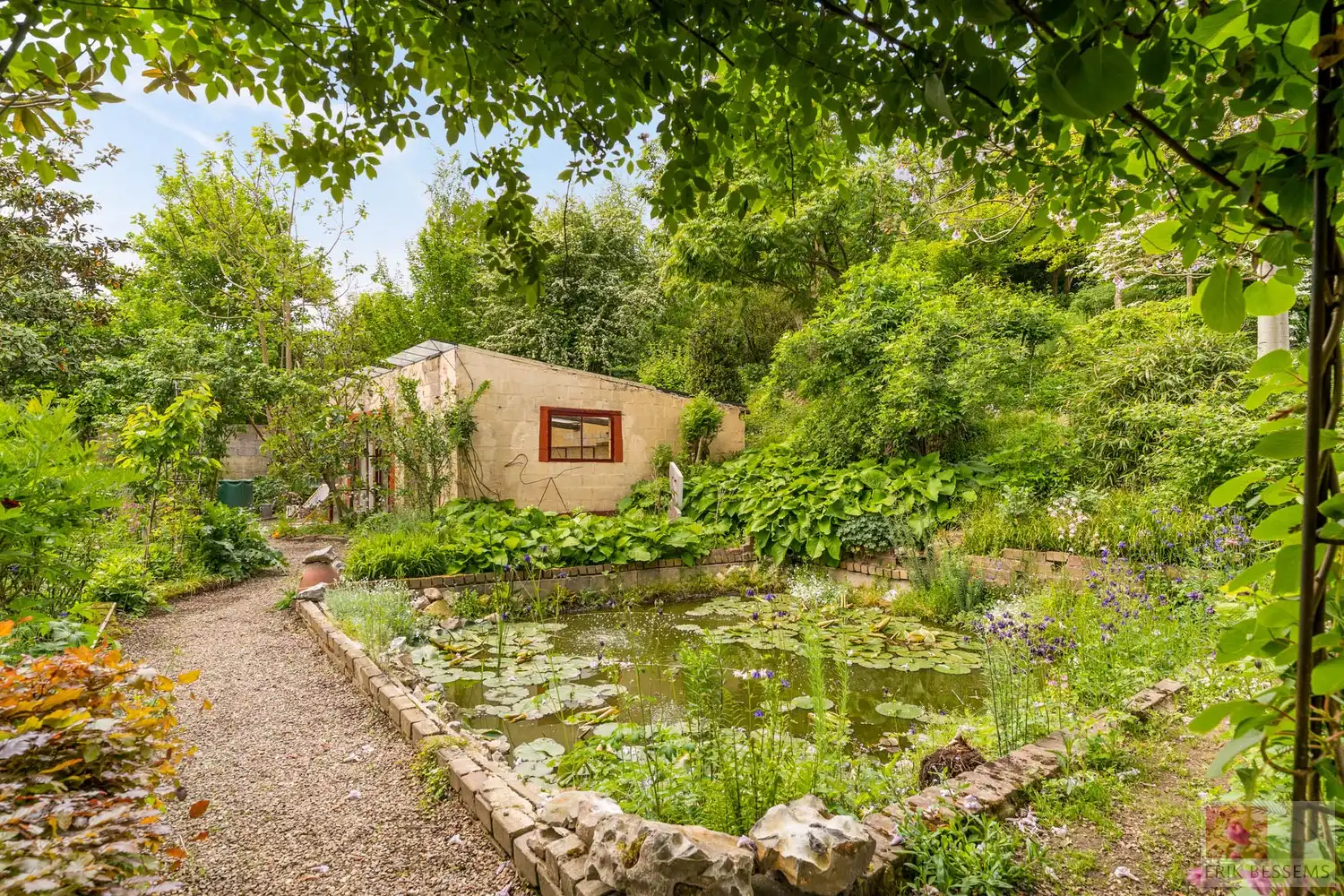 Karaktervolle woning uit 1668, met een bewoonbare oppervlakte van ca. 233 m² op een royaal perceel van 1.837 m² foto 25
