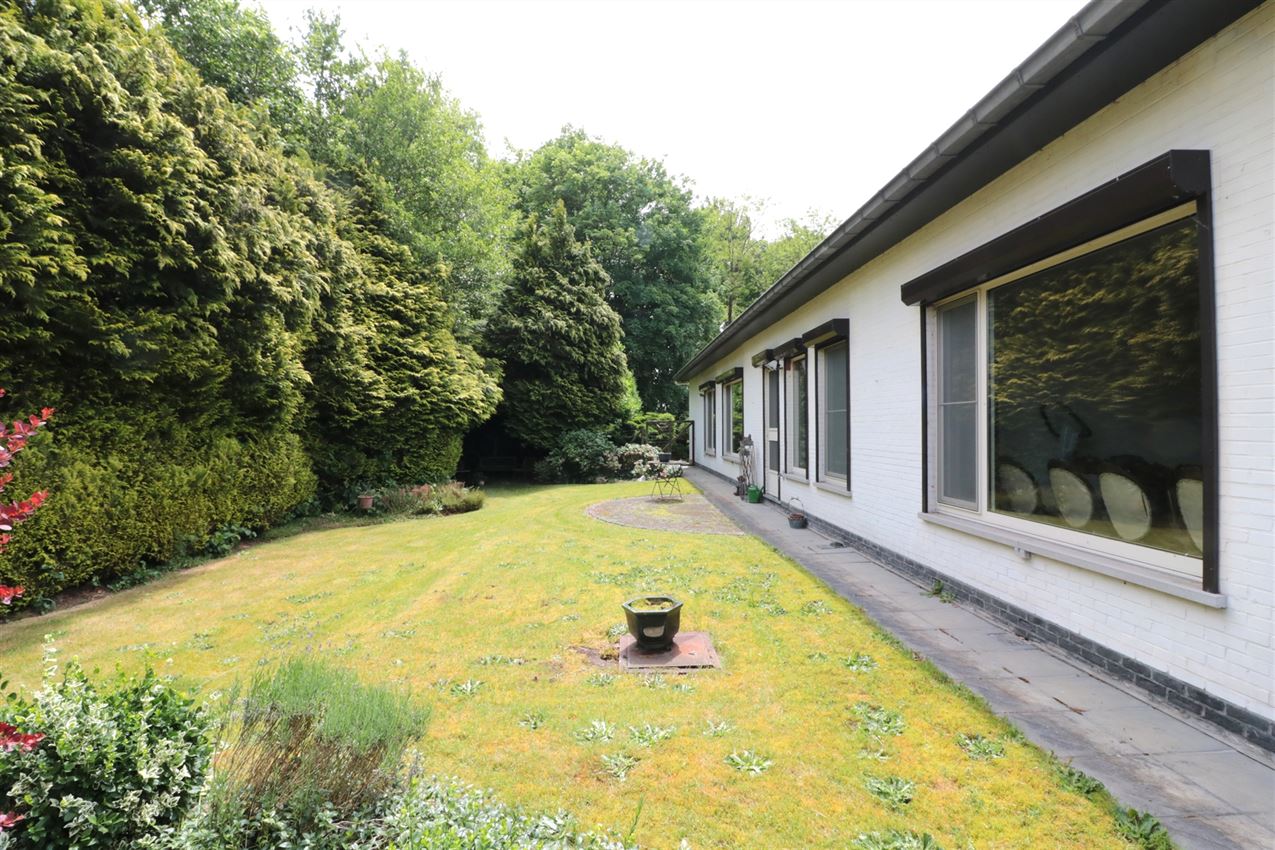 Gelijkvloers, 3 slpk., uitnodigende parktuin (11a56ca) foto 48