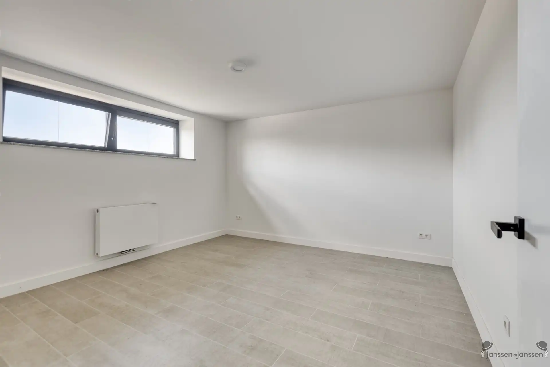 nieuwbouw met 4/5slaapkamers zonder BTW foto 22