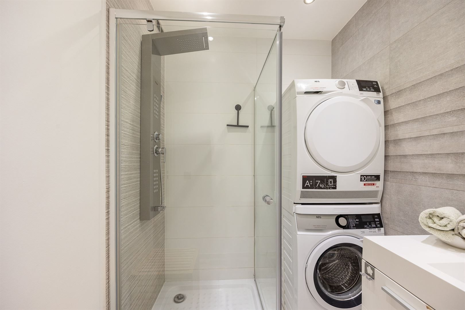 VERHUURD Instapklaar appartement vlakbij 't Zuid foto 13