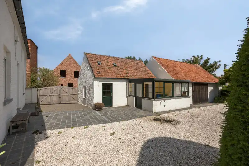 Charmante cottage met bijgebouw op een goede locatie in Olsene foto 24
