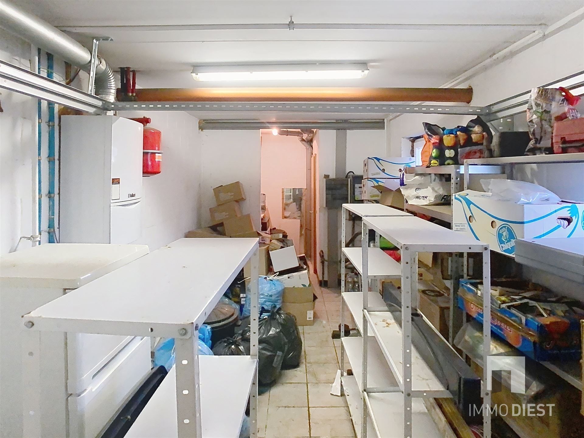 Triplex met 2 slaapkamers en inpandige garage foto 15