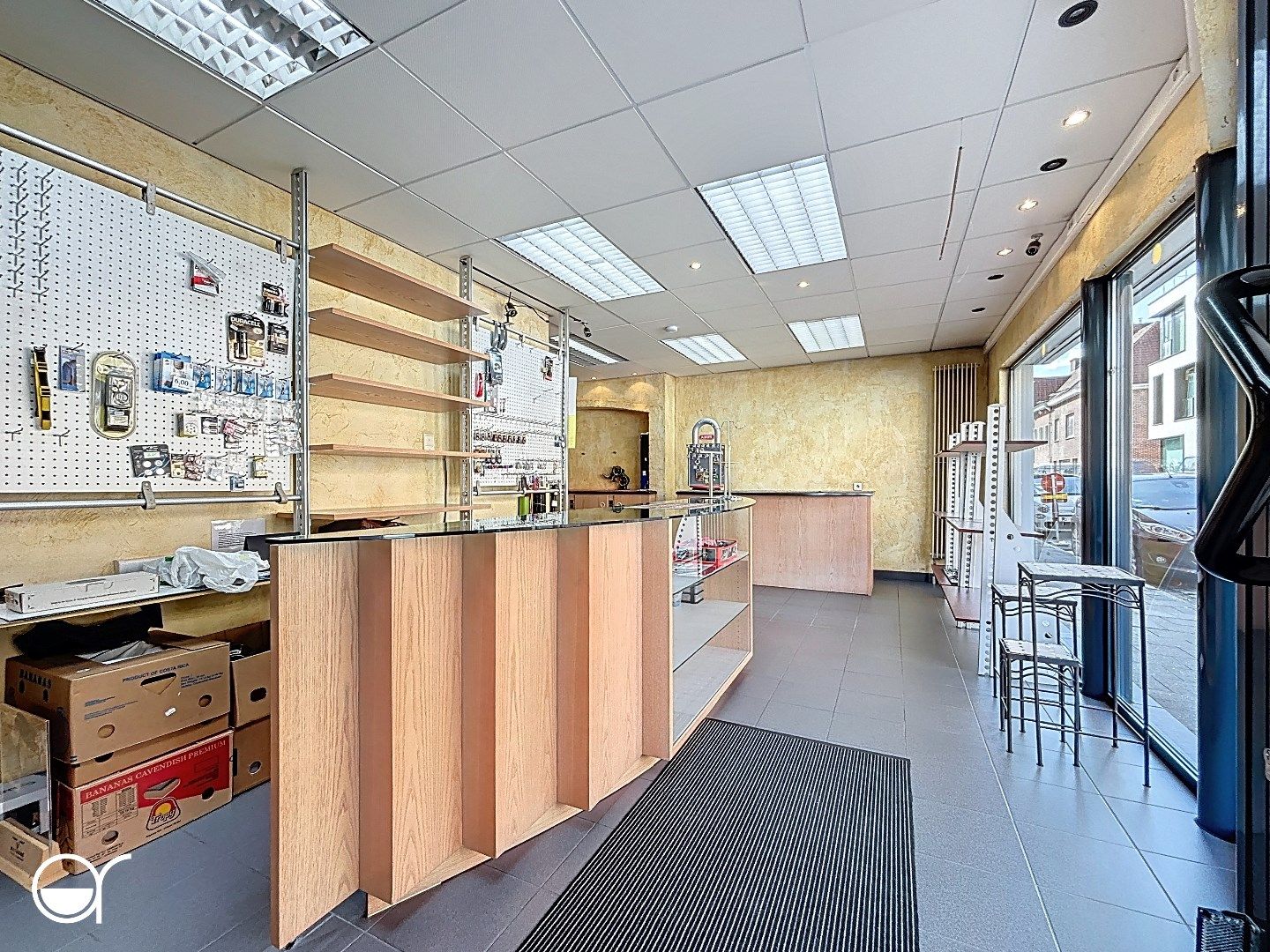 Handelshuis te koop in Sint-Denijs-Westrem foto 3