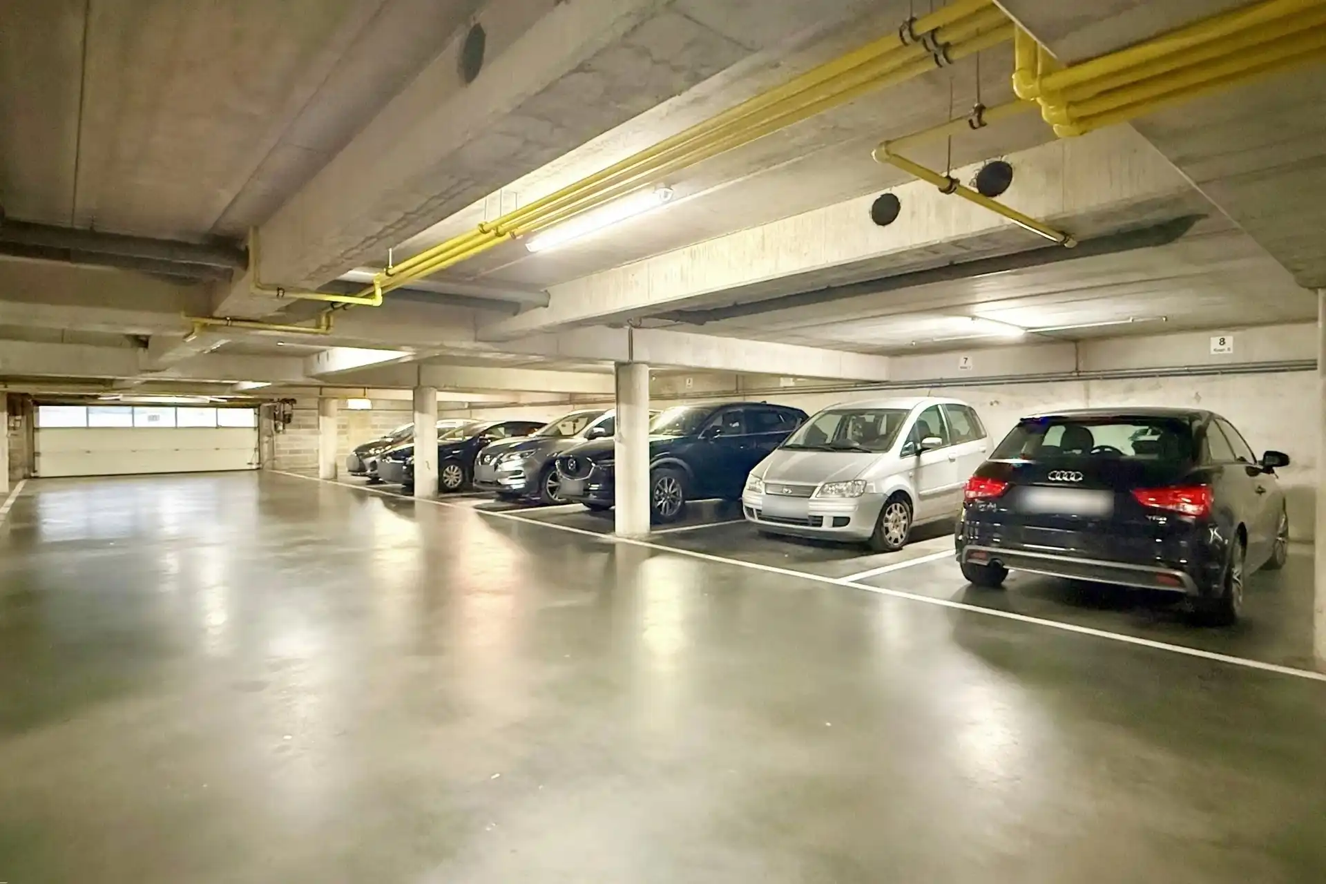 Mooi GV appartement  met terras & parking foto 17