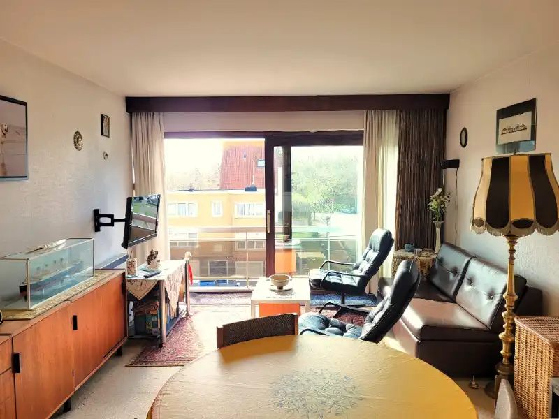 Lichtrijke studio met terras en slaaphoek te koop foto 2