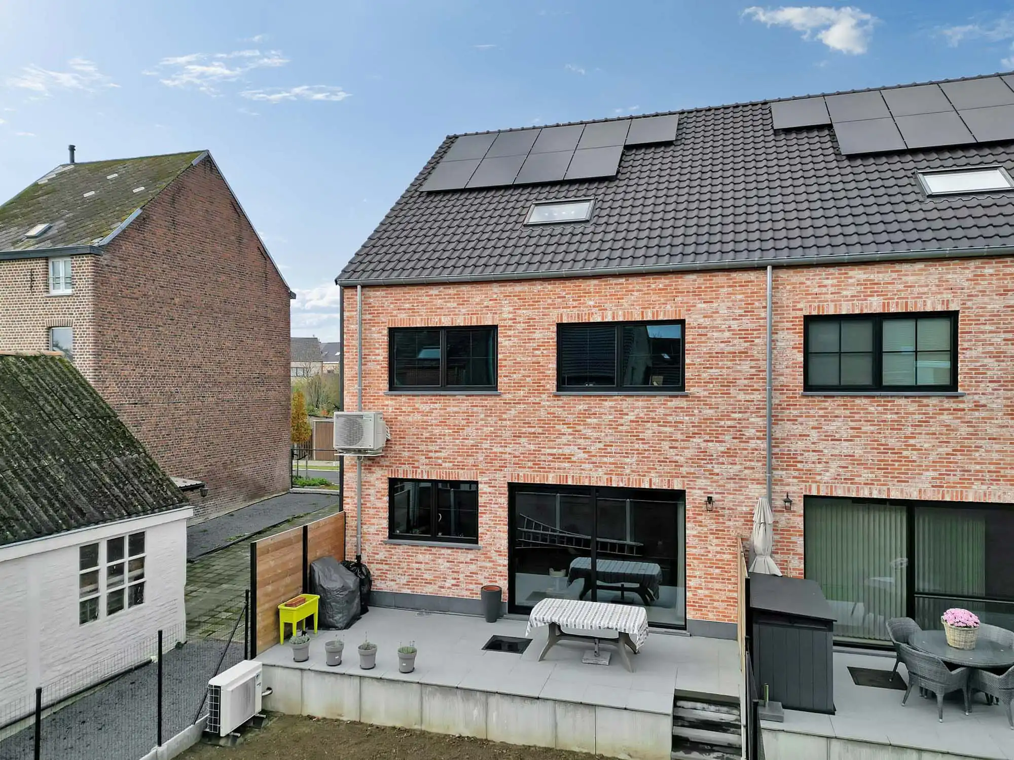Nieuwbouwwoning onder registratie te koop te Denderleeuw foto 2