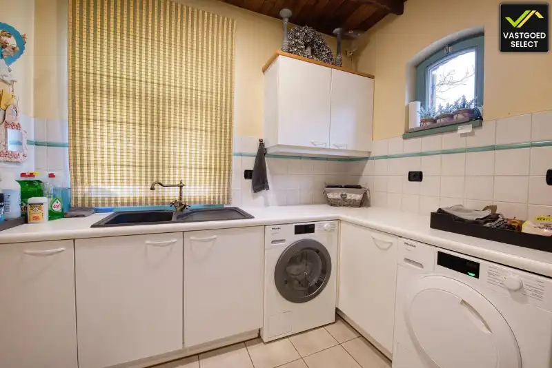 Authentieke hoeve op 13.920 m² met verzicht over de velden foto 17