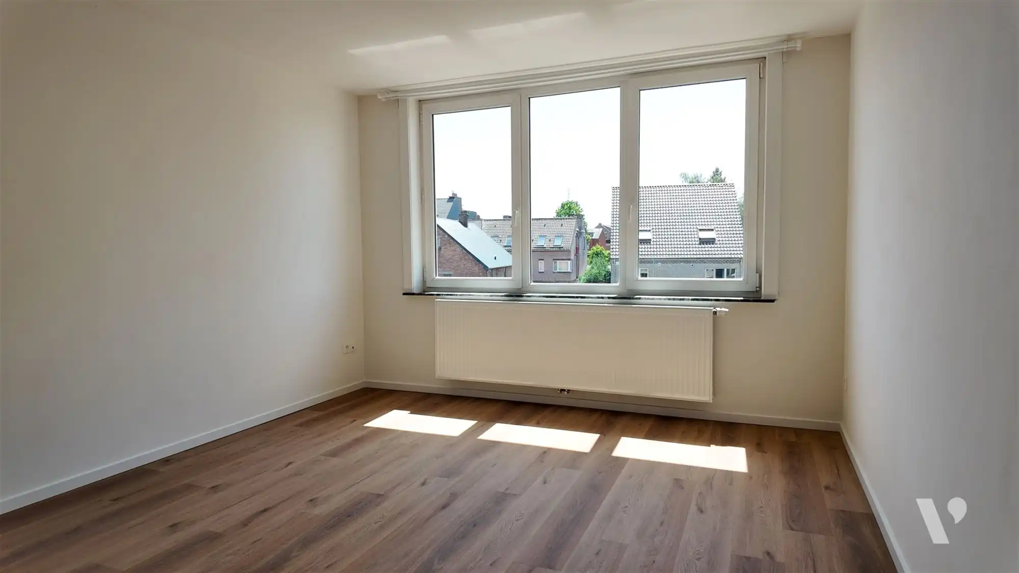 Volledig gerenoveerd 2slpk-appartement in centrum Zolder  foto 7