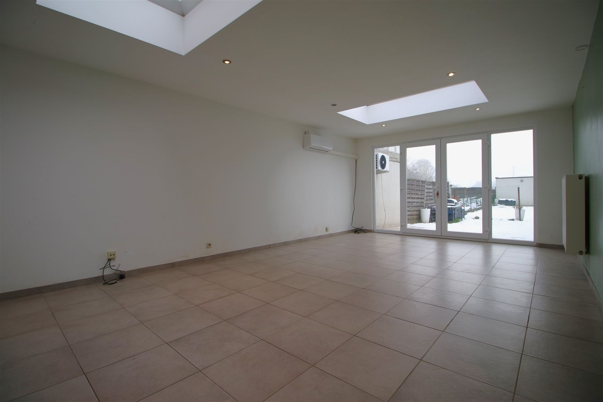 Vernieuwde gezellige woning in centrum Ruisbroek foto 3