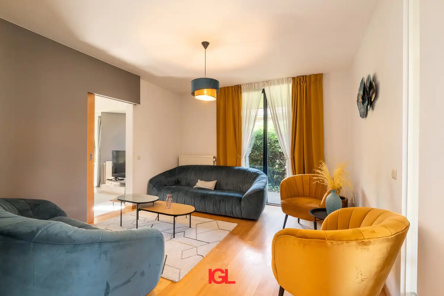 Luxueuze villa in residentiële wijk te huur foto 5