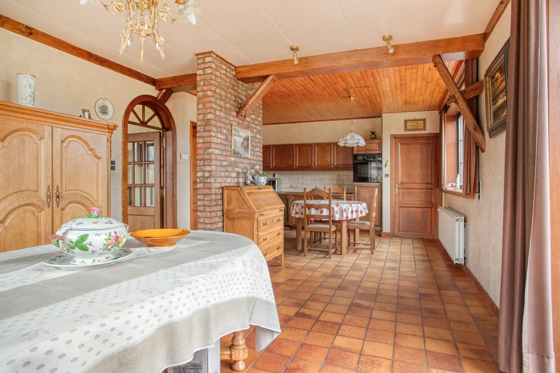 Zeer ruime villa met 4 slaapkamers!! foto 11