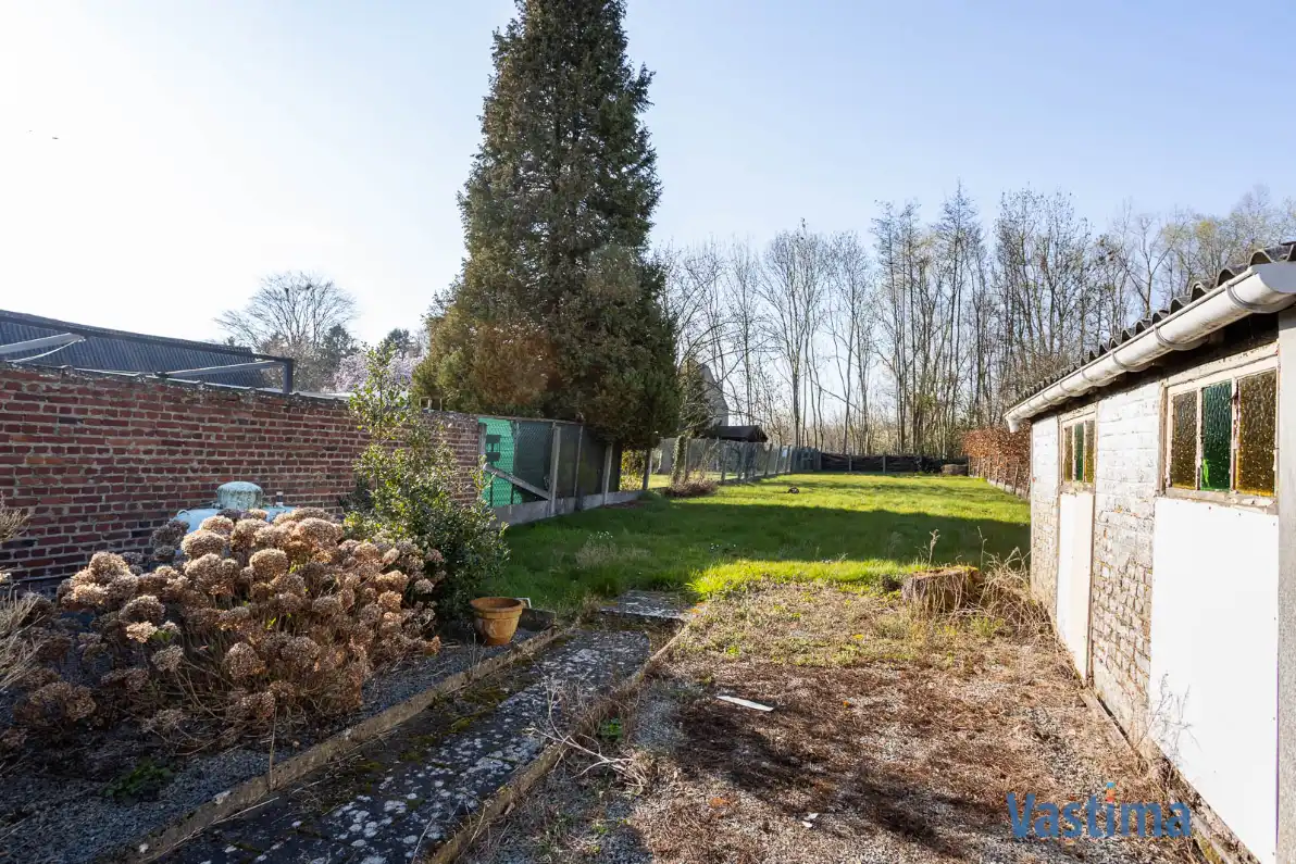 Te renoveren woning met 3 slaapkamers en tuin foto 16