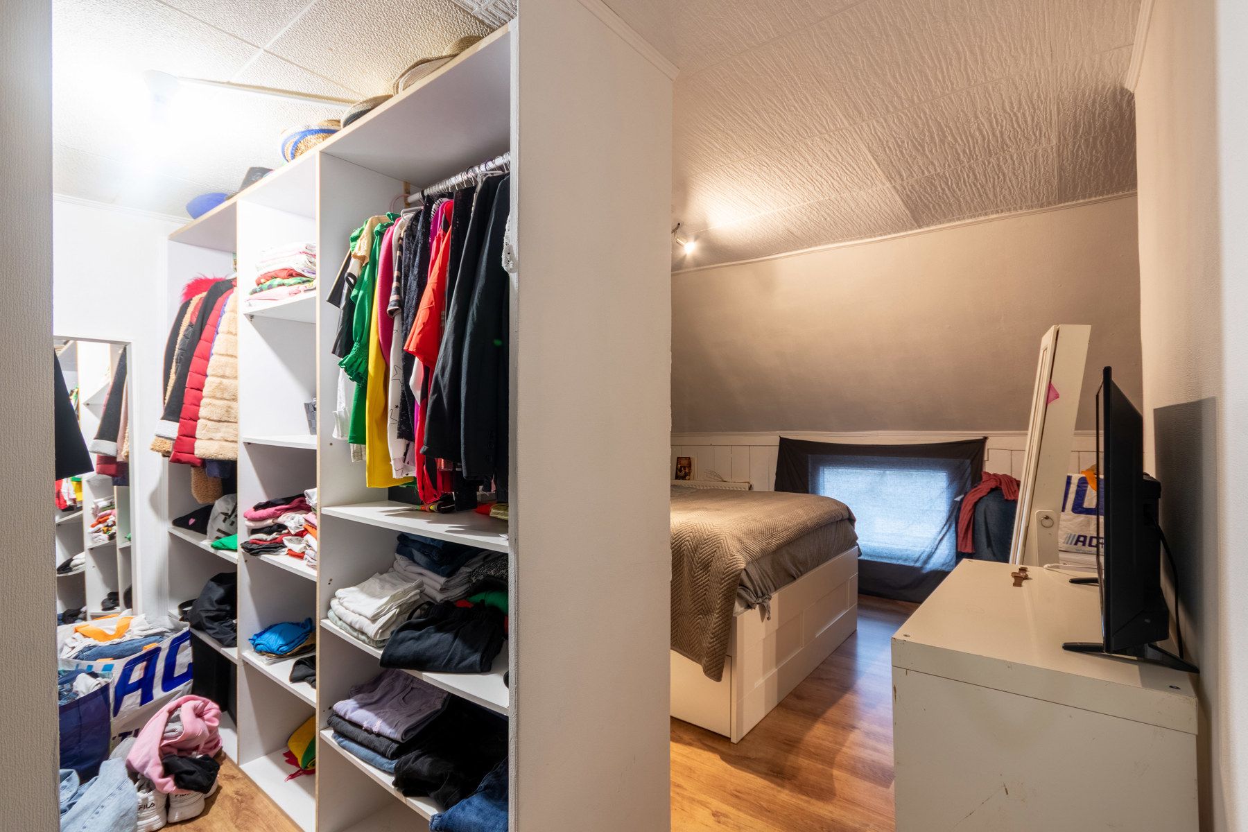 Woonhuis met 2 slaapkamers en koer foto 10
