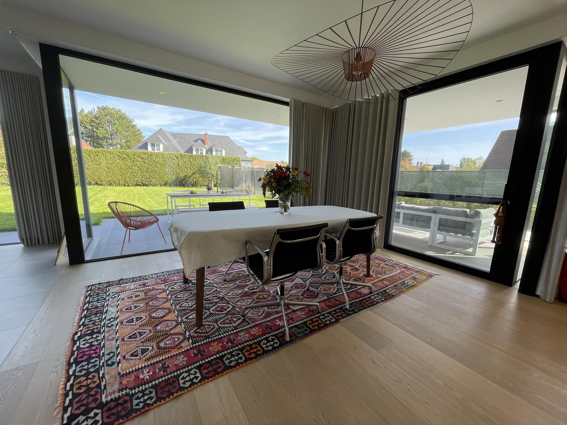 Knappe, instapklare woning op de grens met Wemmel foto 6