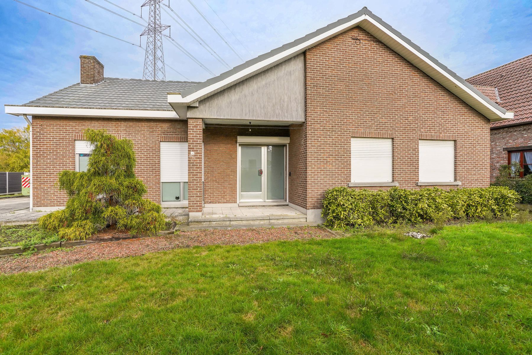 Vrijstaande woning mét magazijn (415m²) op een perceel van 2277m² te Bornem foto 5