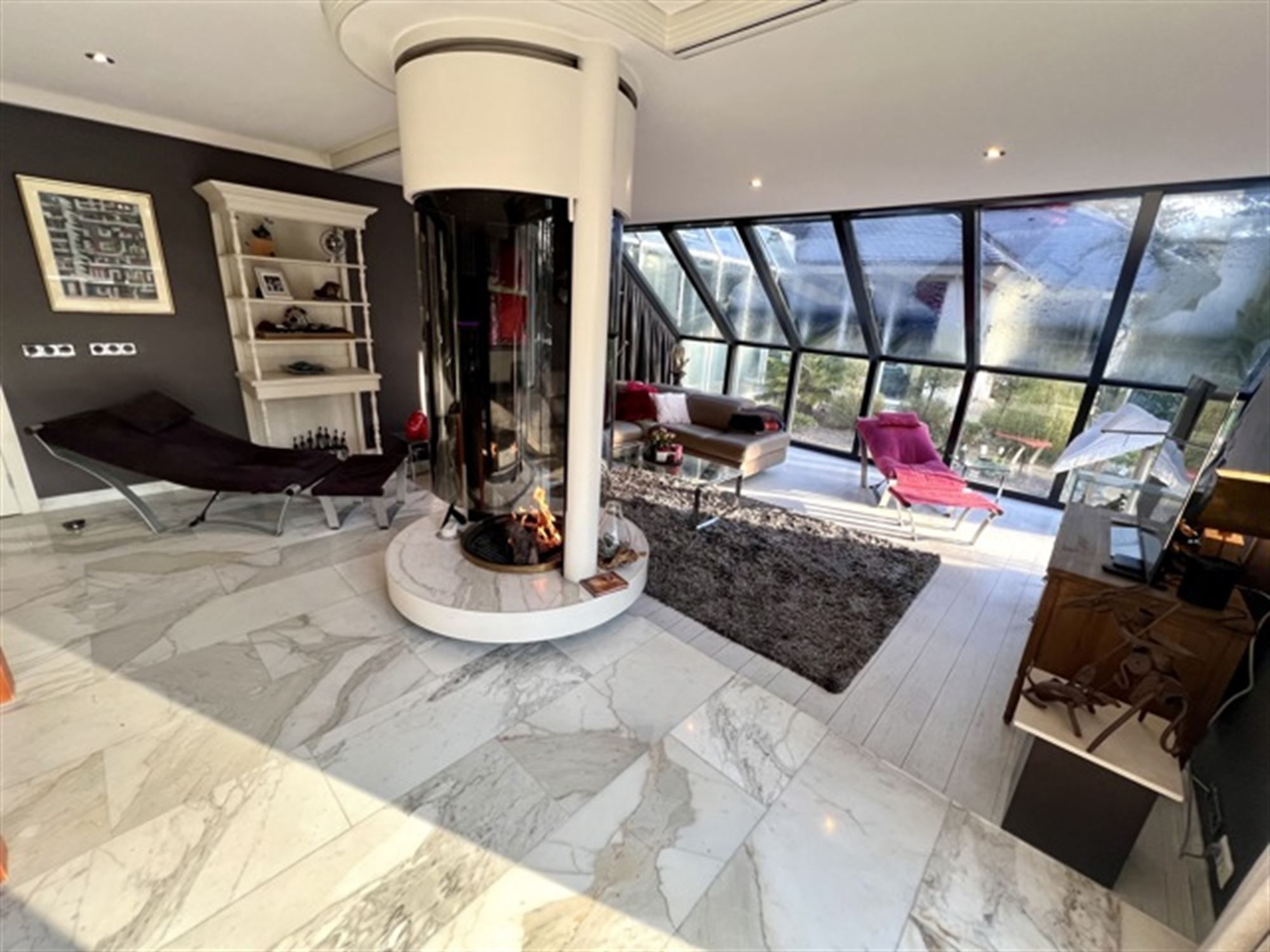 Statig landgoed met binnenzwembad op toplocatie foto 30