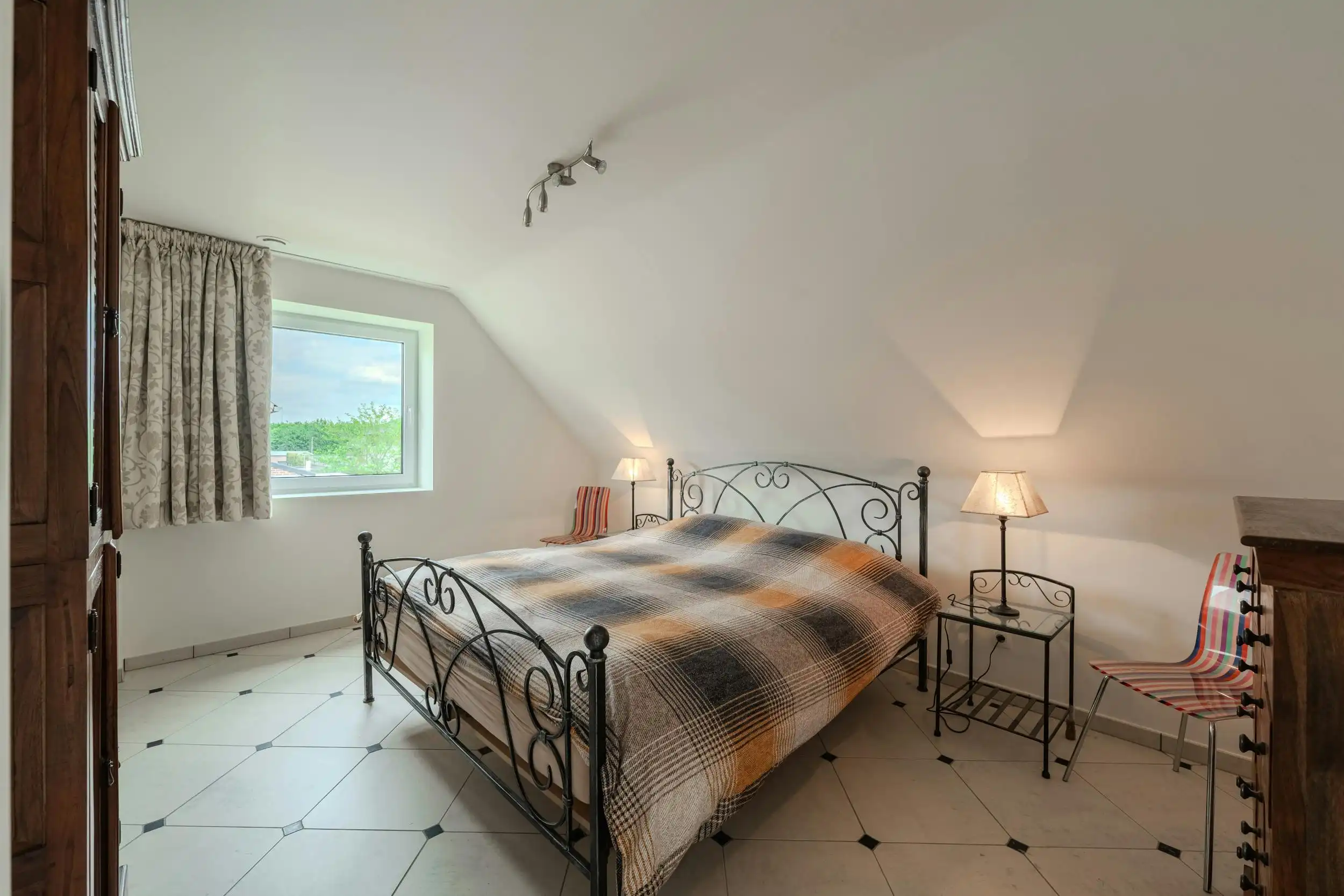 Energiezuinig huis te koop in Sint-jan met drie kamers foto 21