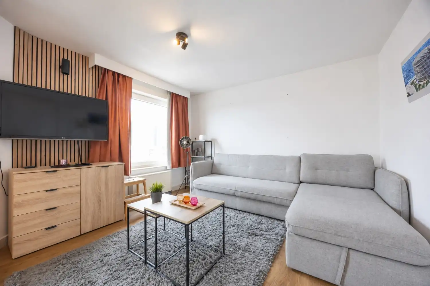 Gerenoveerde studio met zeezicht in hartje Middelkerke foto 2