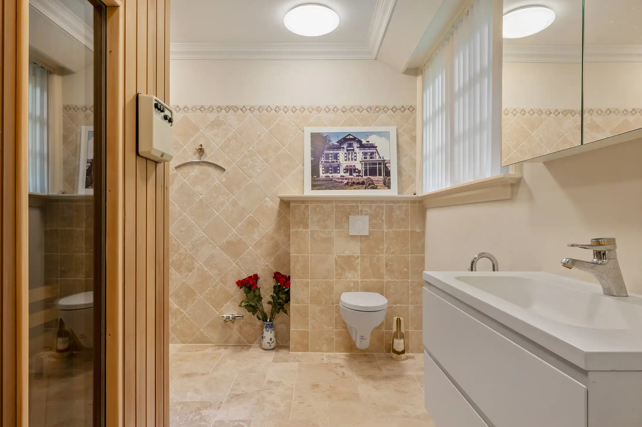 Unieke vrijstaande villa op ca. 7620m² in een uitzonderlijk domein in het groen. foto 15