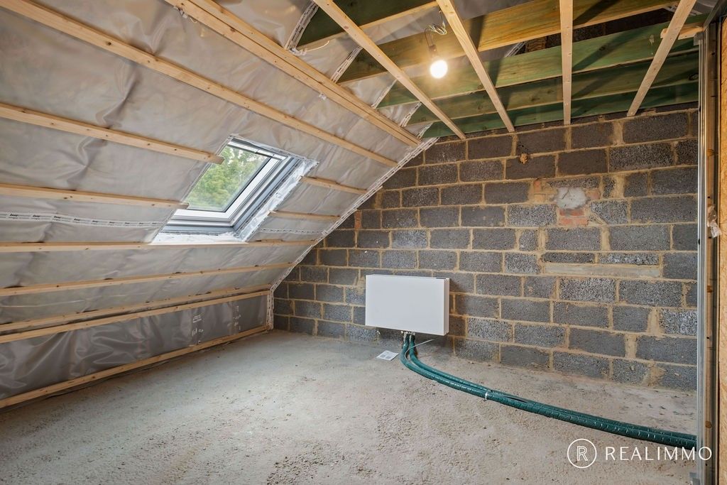 Instapklare topper met garage in Zwevegem! foto 15