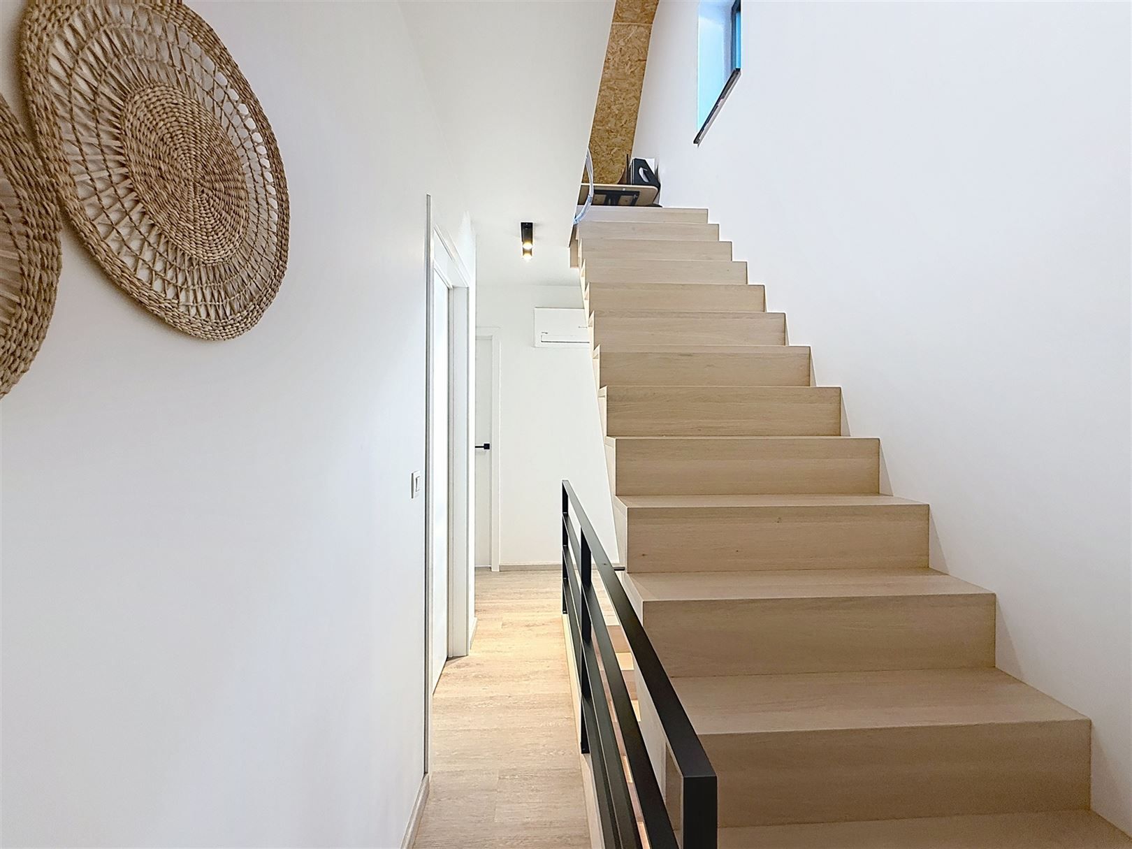 Moderne woning, 3/4 slpks, tuin, carport, 5a 83ca foto 20