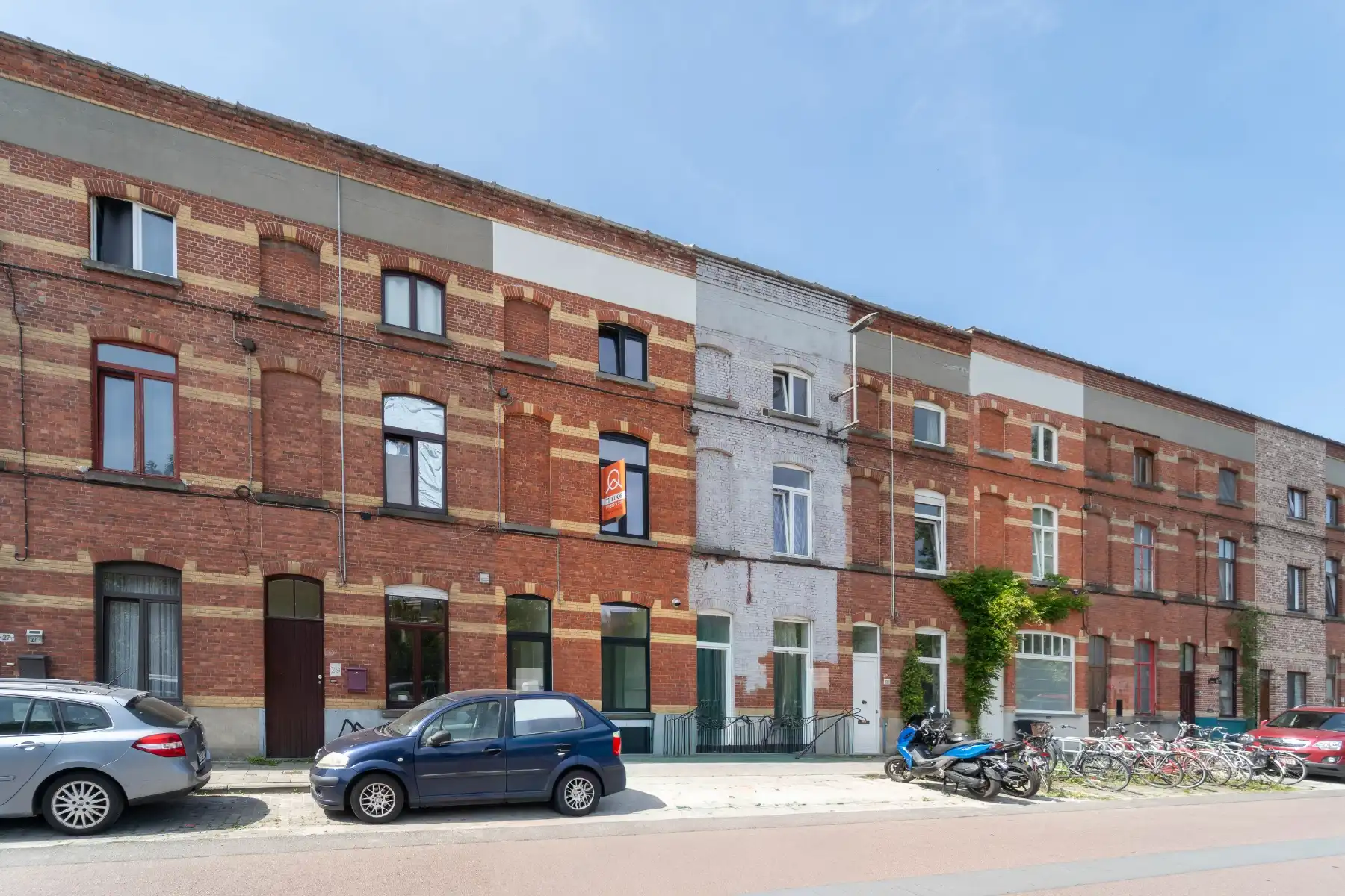 Lichtrijke gerenoveerde woning foto 13