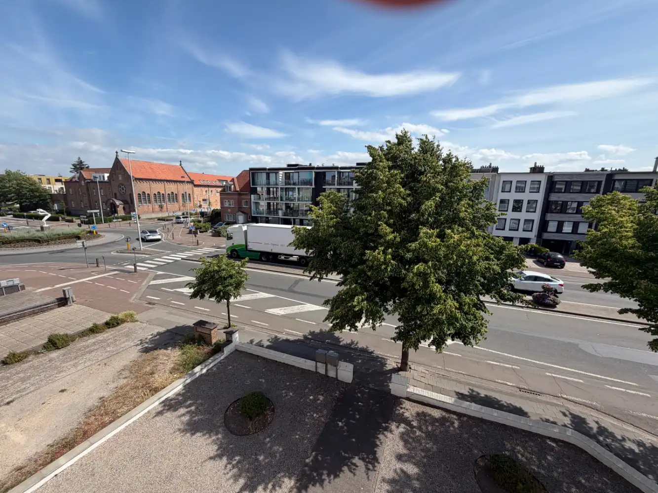 Instapklaar gemeubeld appartement met één slaapkamer. Gelegen op het tweede verdiep in een gebouw zonder lift. foto 9