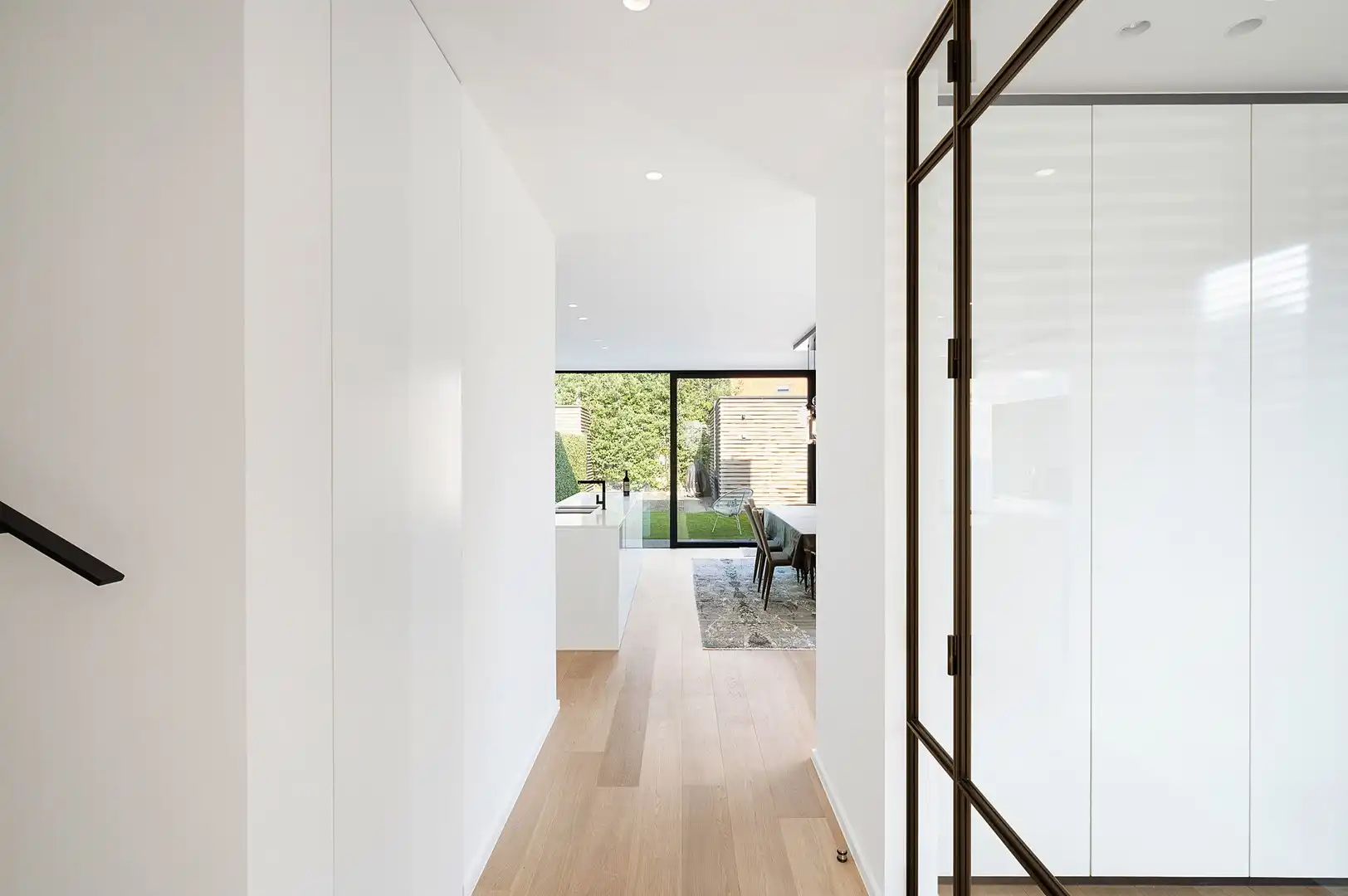 Hedendaagse, recente koppelwoonst centraal gelegen te oud-Knokke. foto 11