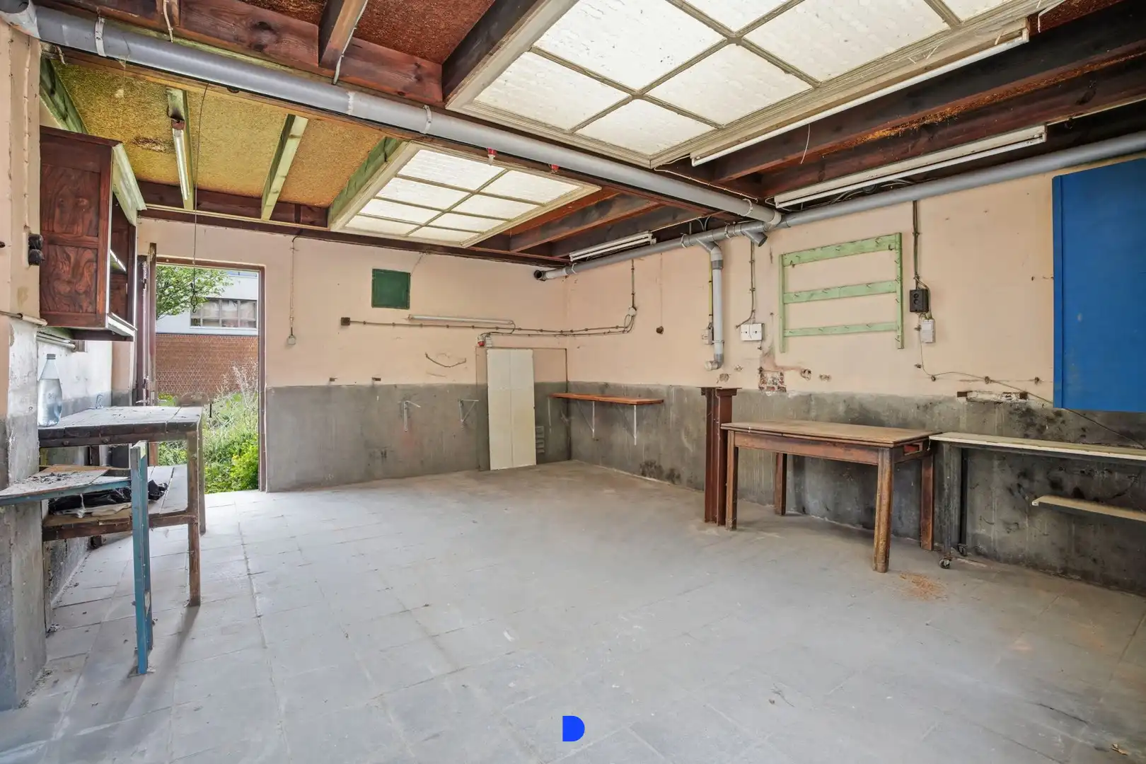 Instapklare woning met 4 slaapkamers en tuin foto 23