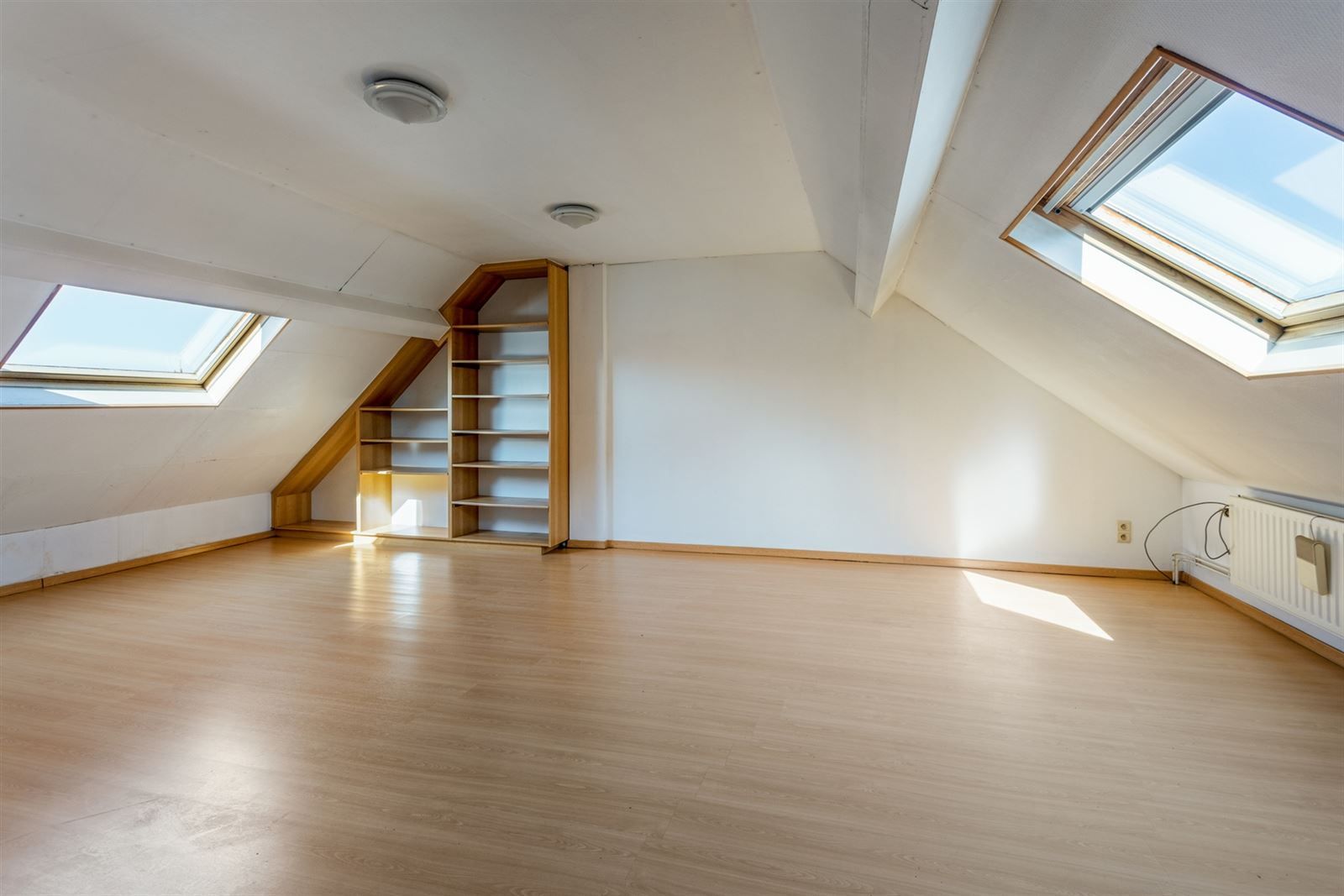 Ruime woning nabij Rivierenhof!  foto 10