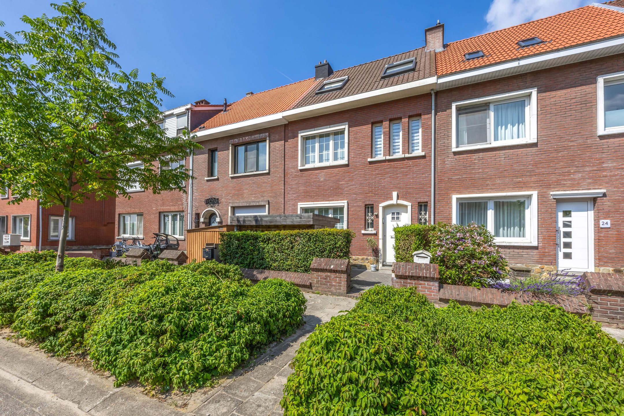 ()=>{if(producerUpdateValueVersion(node),producerAccessed(node),node.value===ERRORED)throw node.error;return node.value} Peter Benoitstraat 26 - 2900 Schoten