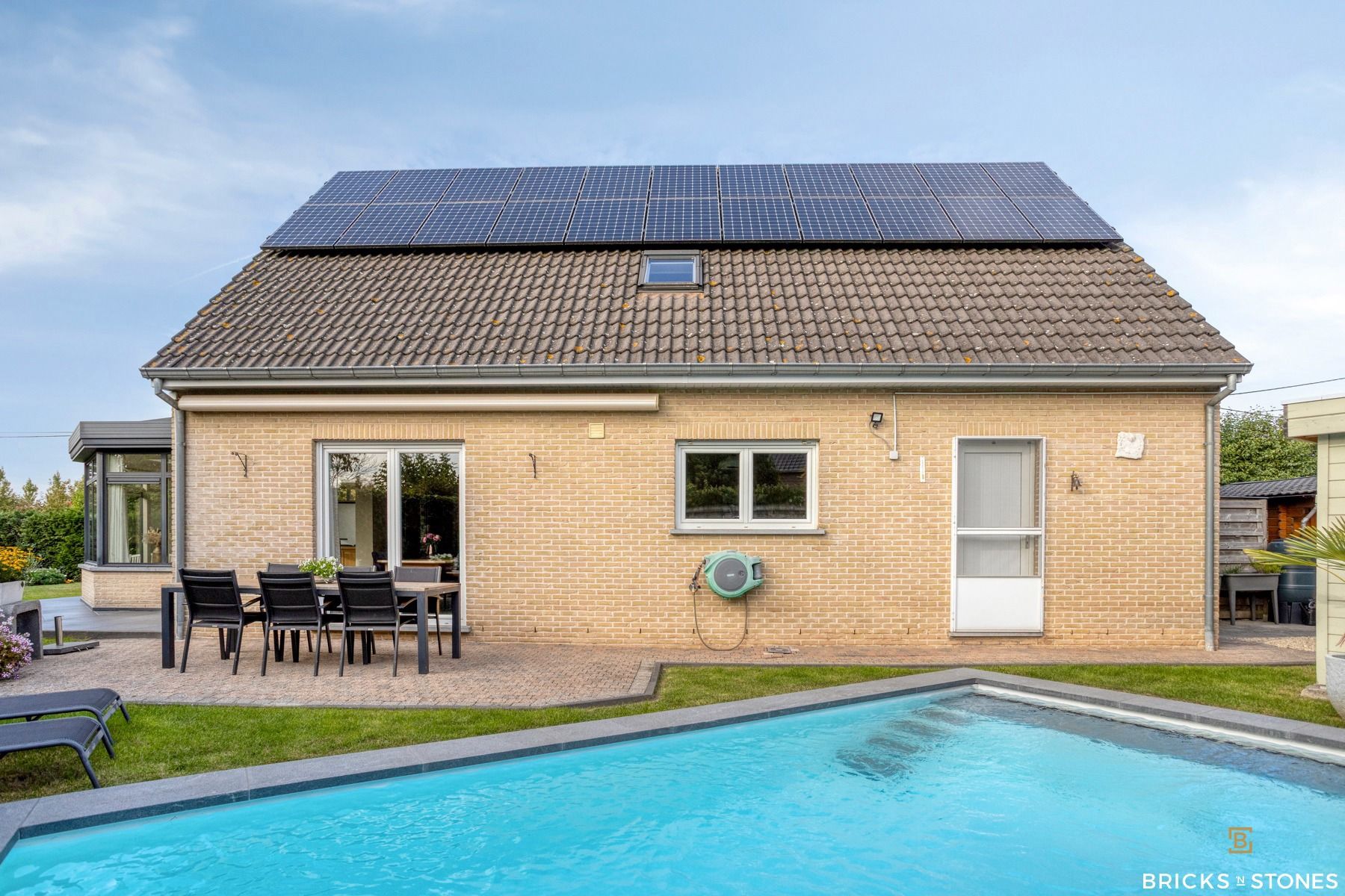 Gezellige, verzorgde gezinswoning met zwembad in Boortmeerbeek foto 16