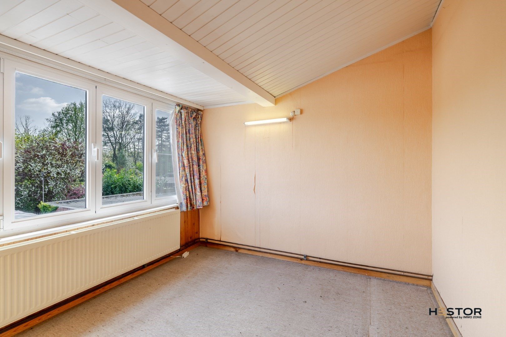 Woning met potentieel op zuidelijk georiënteerd perceel foto 5