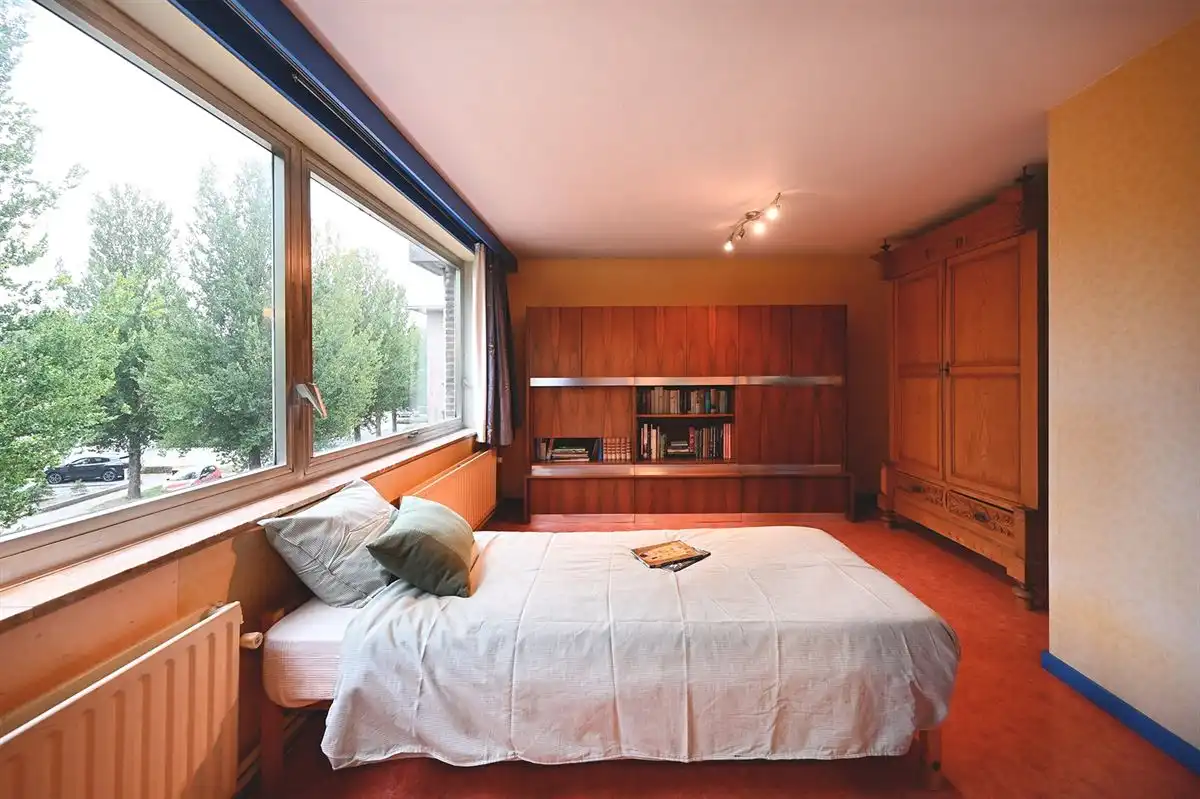 Ruime splitlevel woning met veel potentieel foto 16