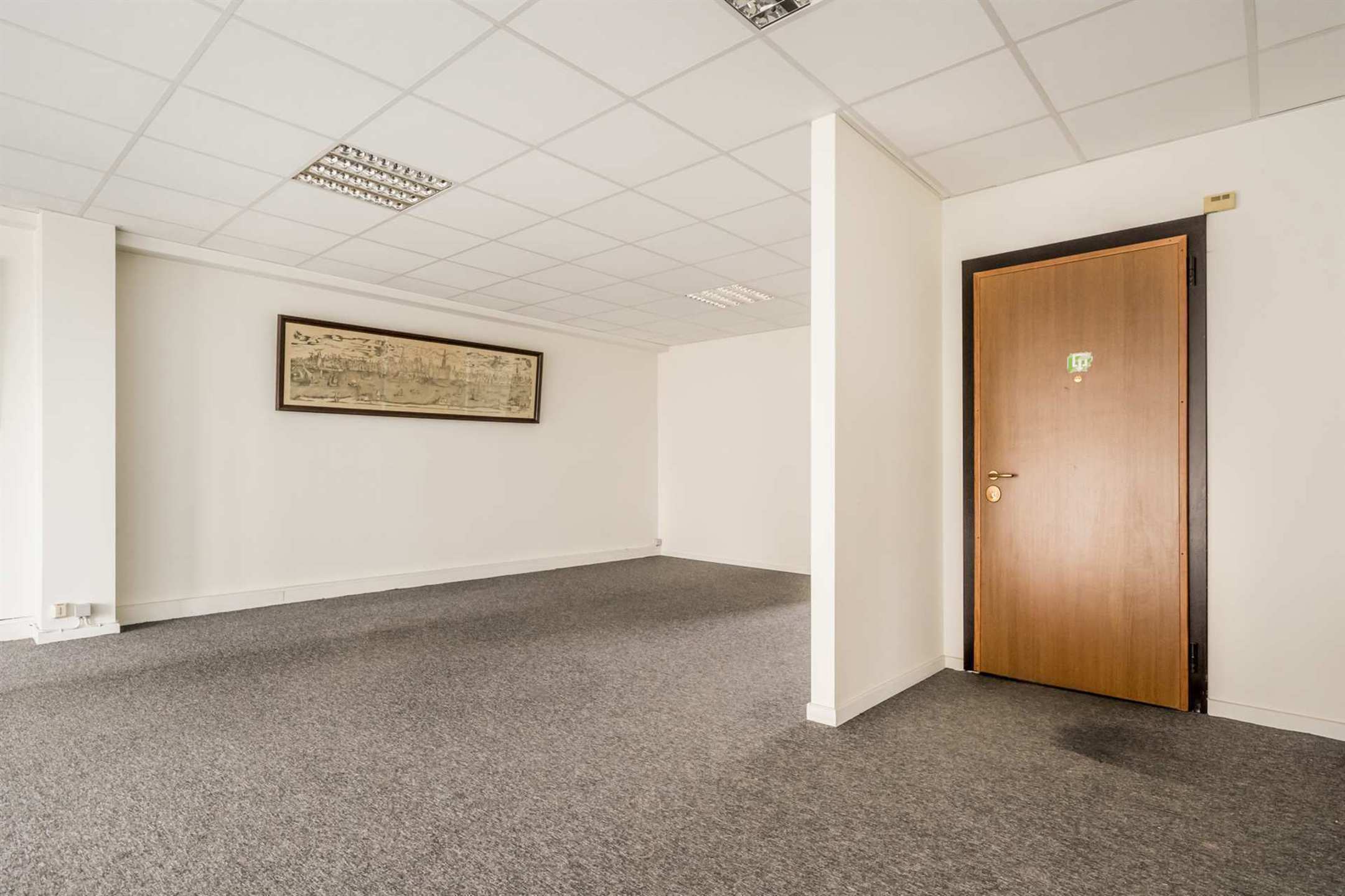 Ruim kantoor met 5 units nabij Centraal Station foto 6