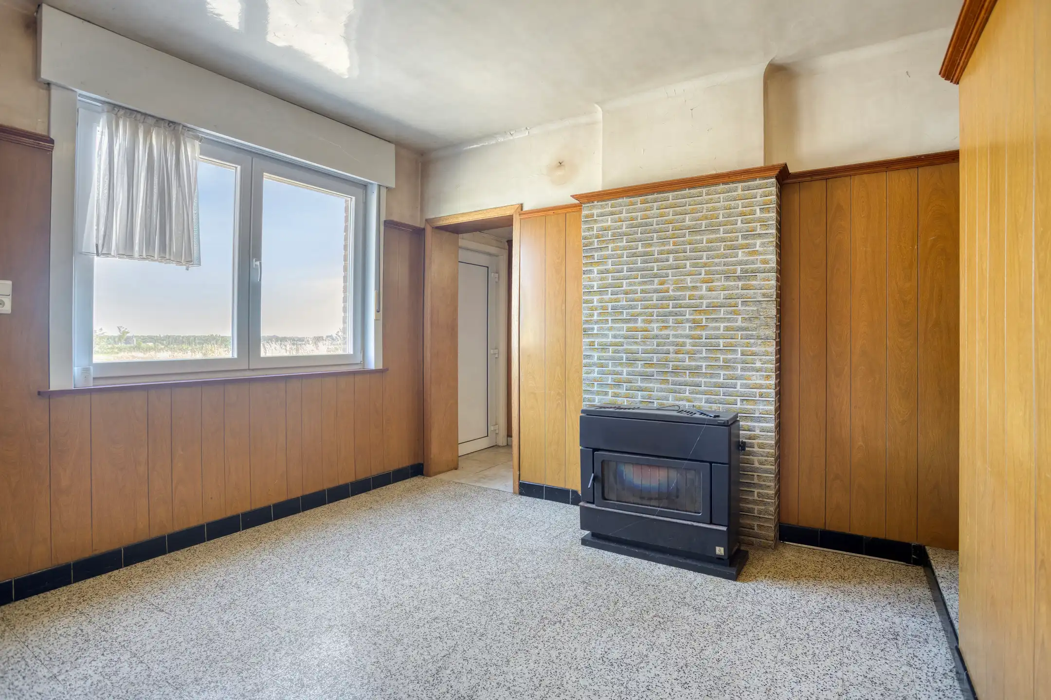 Te renoveren woning op een uniek perceel van 26are foto 7