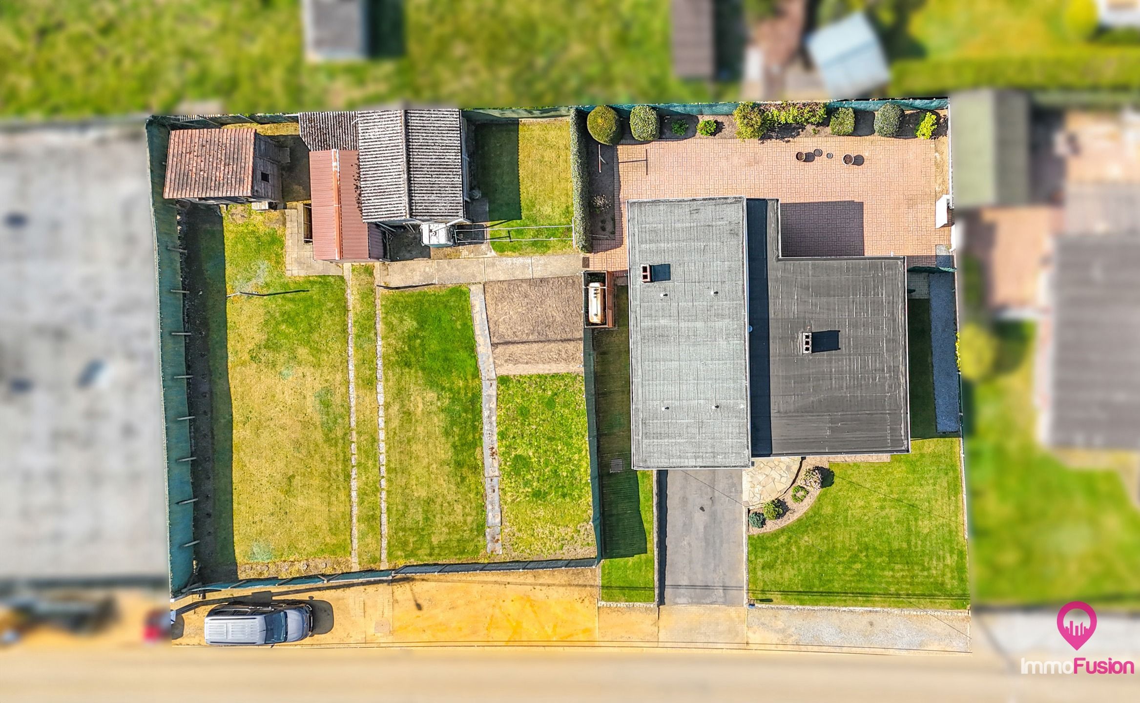Woning met 3 slaapkamers, inpandige garage en grote tuin! foto 48