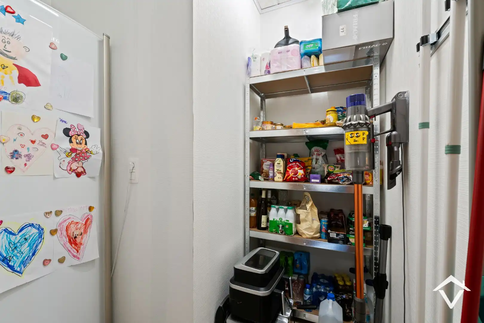 Te koop Alleenstaande woning met 3 slaapkamers en garage centraal gelegen te Wijnendale foto 25