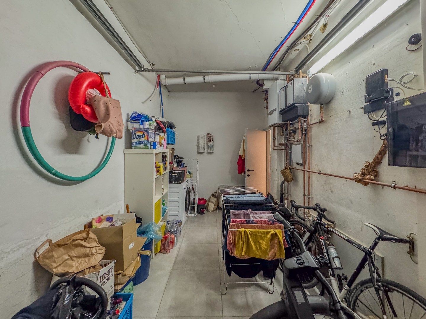 Woning met 3 slaapkamers, garage en gezellig stadstuintje met berging. foto 20