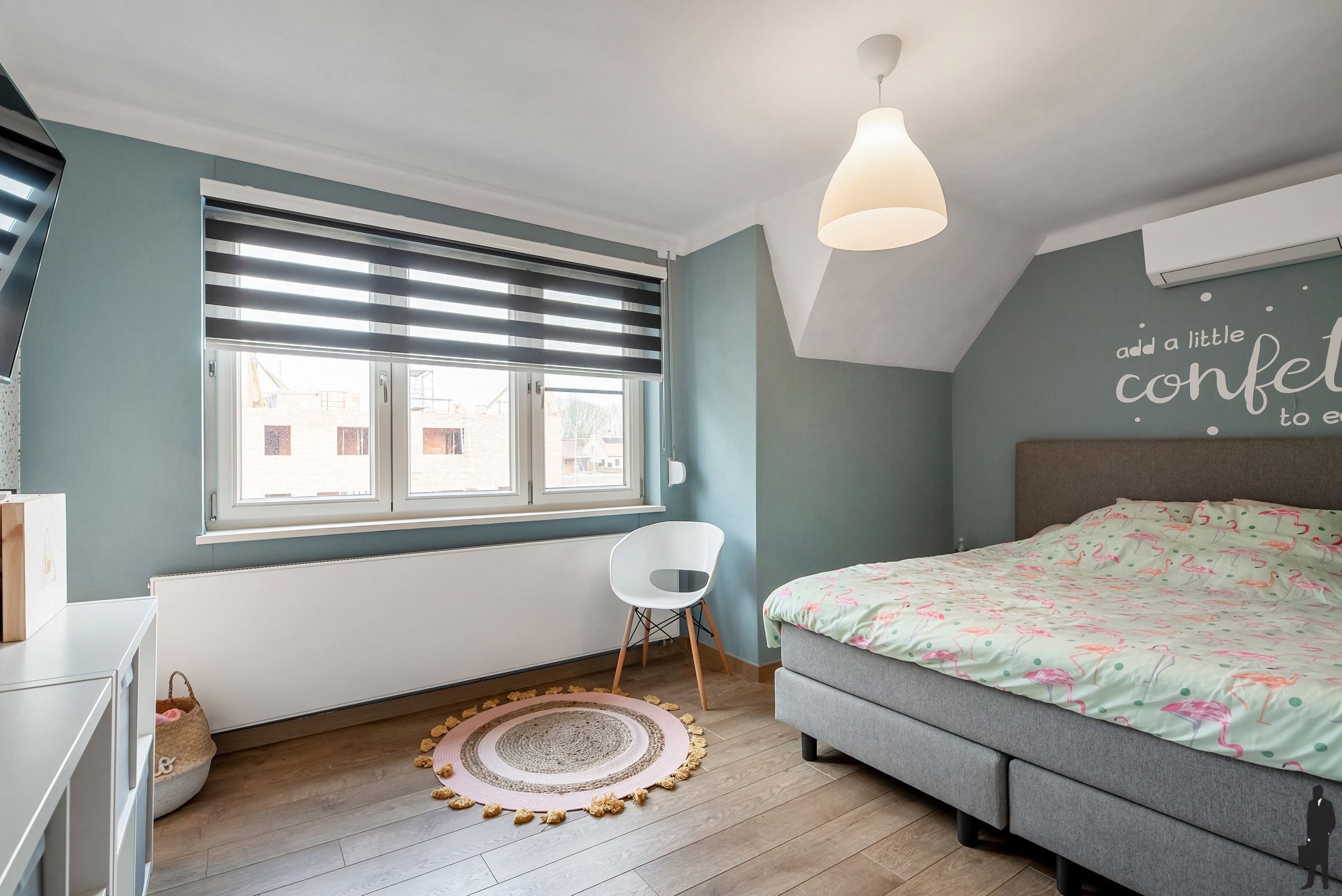 Knap gerenoveerde gezinswoning met 4 slaapkamers en praktijkruimte/kantoor. foto 22