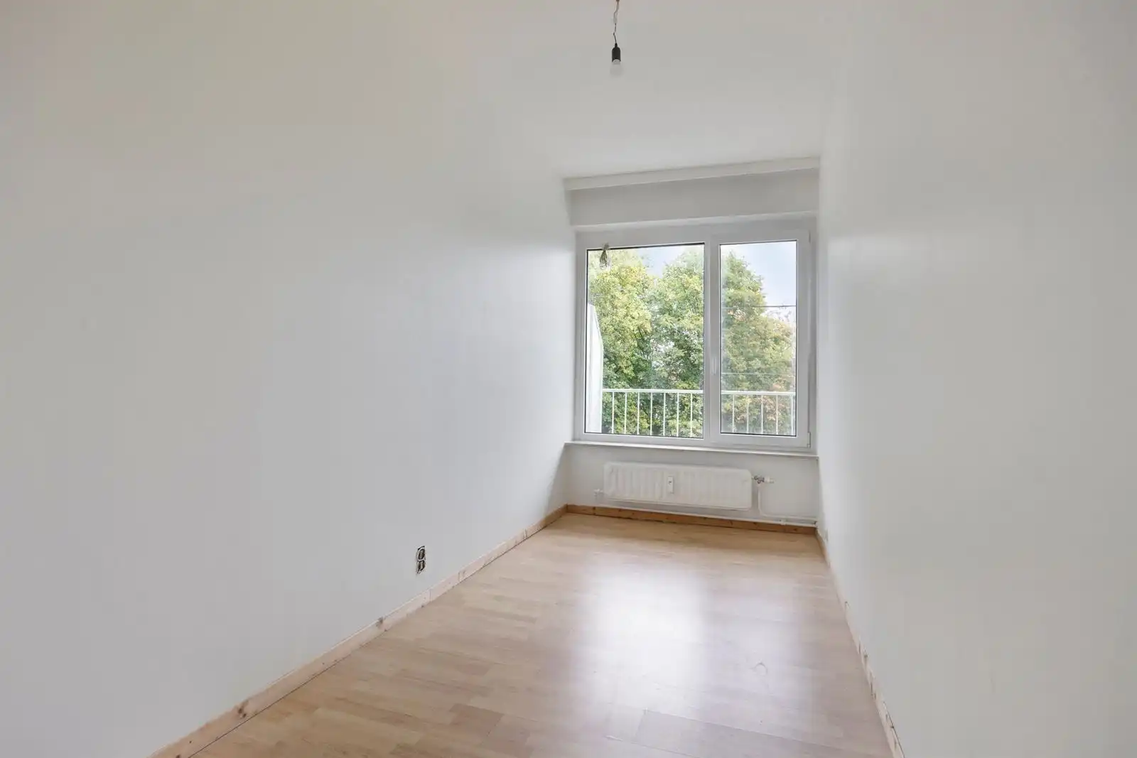 Energiezuinig appartement met terras en parking foto 12