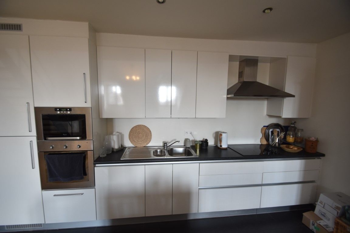 Luxueuze duplex in hartje Tongeren foto 5
