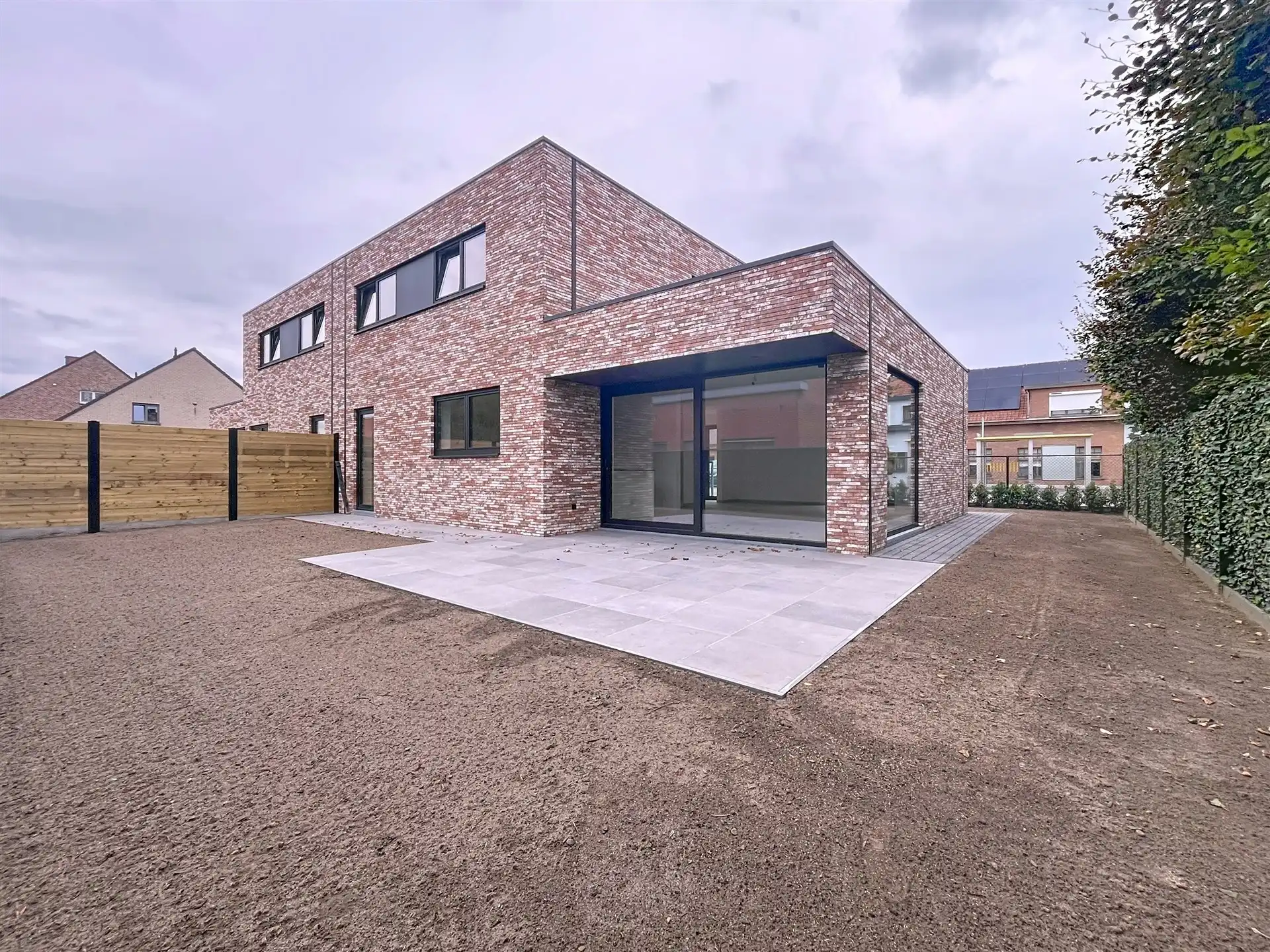 Half open BEN woning met 3 slaapkamer en zuid tuin op ruim perceel 300m² (LOT1) foto 13