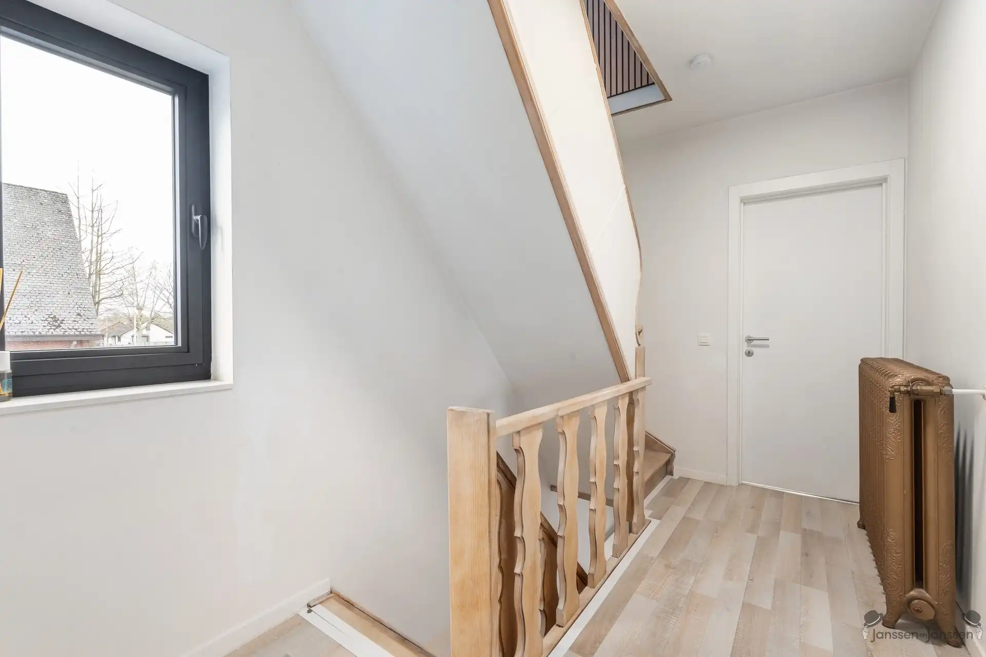 Gerenoveerde woning met 3 slaapkamers te Tessenderlo foto 13